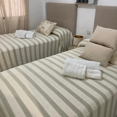 Апартаменти Holidays