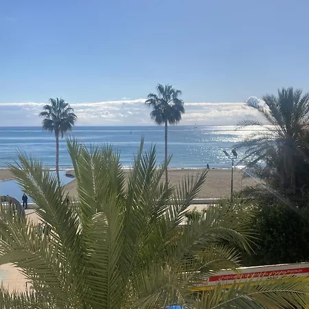 Holidays شقة إِستيبونا