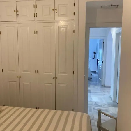 Daire Holidays Estepona